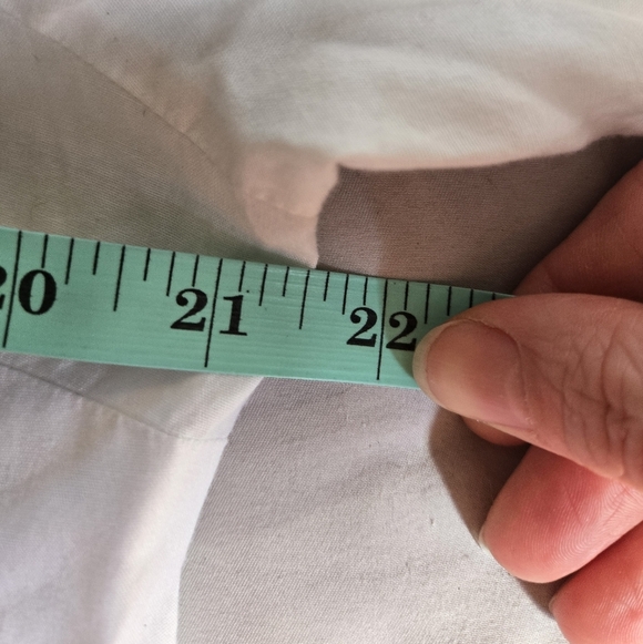 Banana Republic | Organic Puff-Sleeve Button-Down Shirt, Size M - Picture 6 of 7